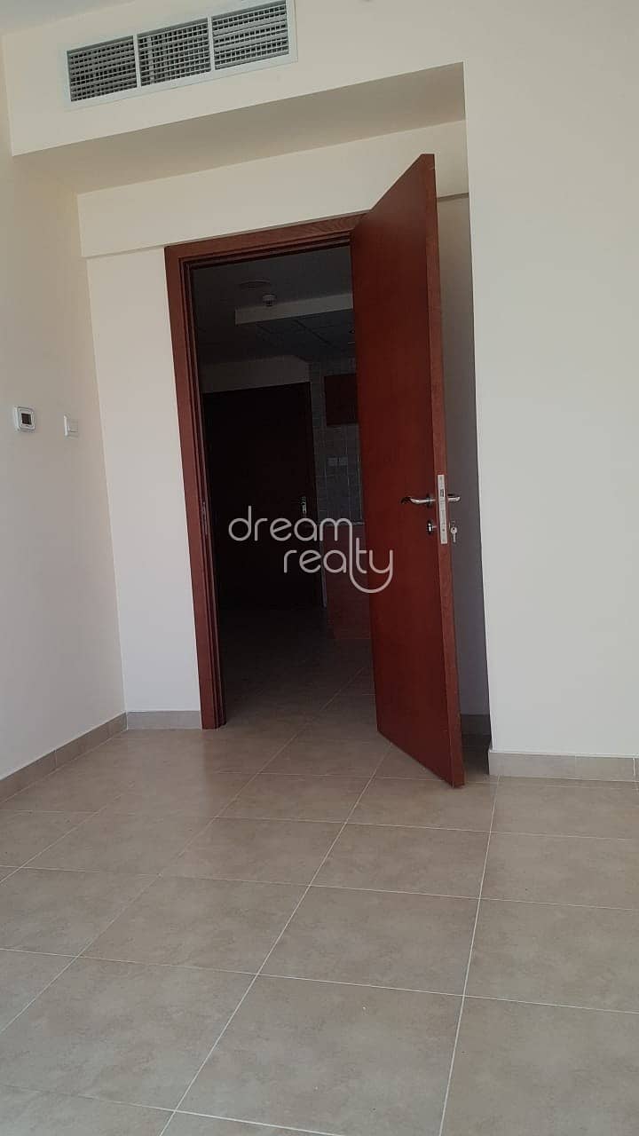 6 STUDIO FOR RENT IN DUBAI GATE 2/WITH OUT BALCONT
