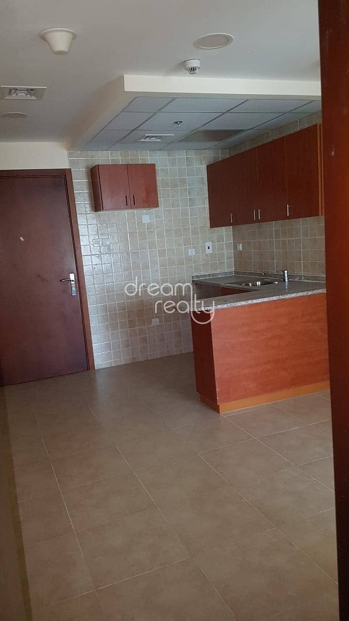 8 STUDIO FOR RENT IN DUBAI GATE 2/WITH OUT BALCONT
