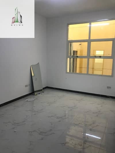 4 Bedroom Villa for Rent in Al Shamkha, Abu Dhabi - Private villa for rent close to Exit tawtheq available 4 Bedroom Villa for Rent in Al Shamkha, Abu Dhabi - Private villa for rent close to Exit tawtheq available
