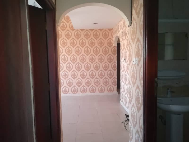 1 Bedroom Hall For Rent in Rashidiya 2 , 15500AED yearly
