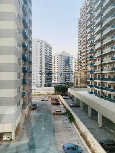 Amazing DISTRESS DEAL / 1 Bedroom / Multiple units Amazing DISTRESS DEAL / 1 Bedroom / Multiple units