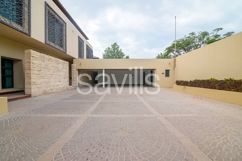 19 Unique and Luxurious 4 Bedroom Villa in Al Gurm