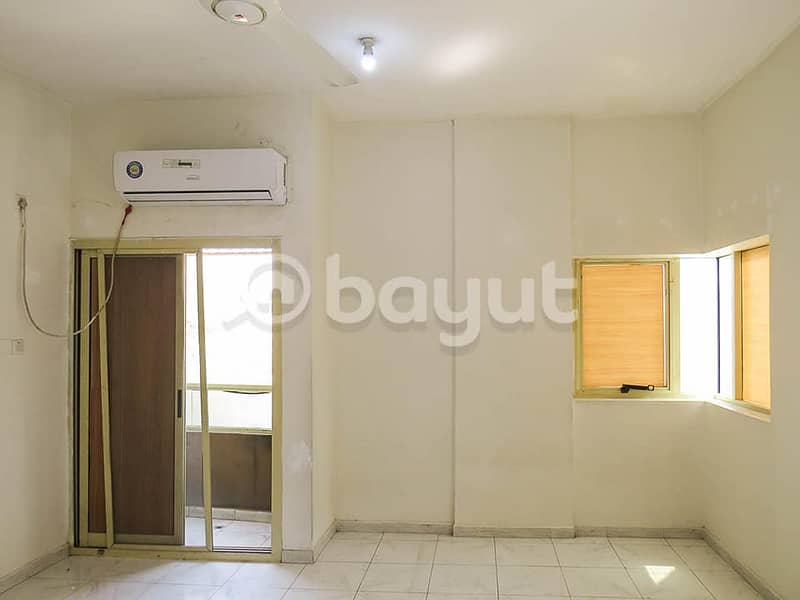 Studio for rent in Ajman, behind Ajman One Towers, at a very attractive price, close to Ajman Corniche