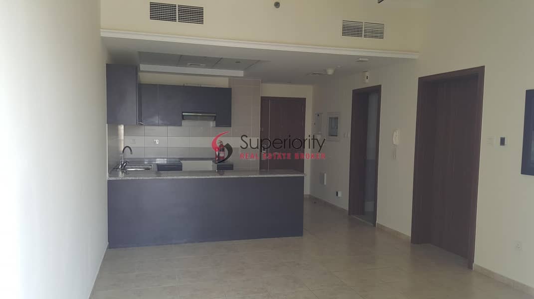 SPACIOUS ONE BEDROOM APARTMENT AVAILABLE ON HIGHER FLOOR IN IMPERIAL RESIDENCE 2 JVT