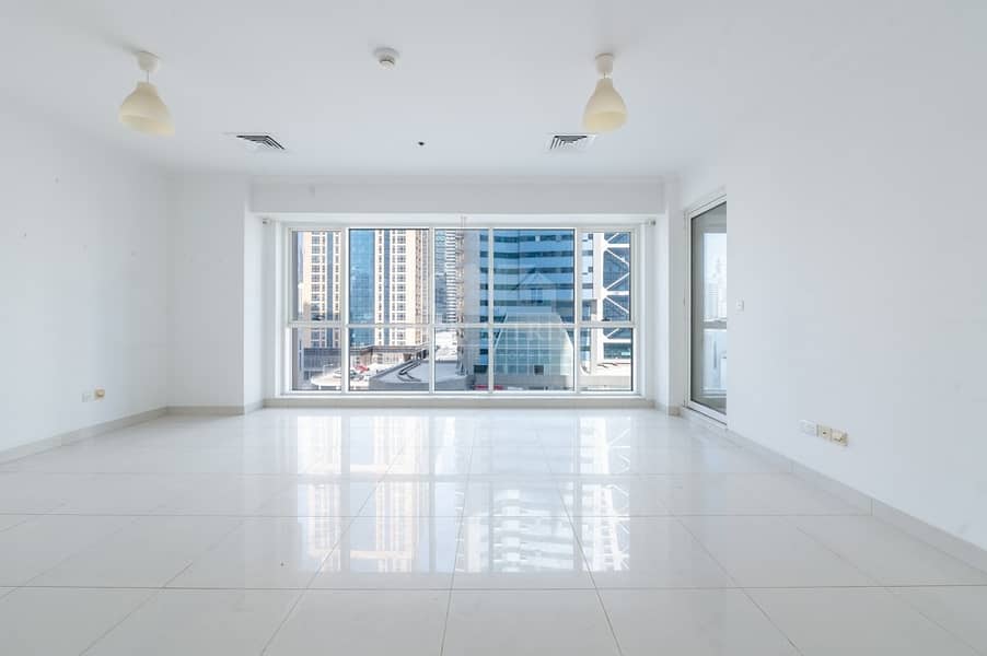 Vacant I Lake View I Spacious I Peaceful I Bright Vacant I Lake View I Spacious I Peaceful I Bright