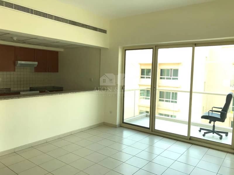 Chiller Free I VACANT I Well Maintained 1 bed Chiller Free I VACANT I Well Maintained 1 bed