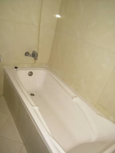 Magnificent , spacious 3 BHK Available For rent n Nuaimiya Towers Magnificent , spacious 3 BHK Available For rent n Nuaimiya Towers