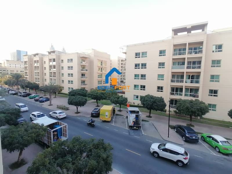 Huge & Nice 1BHK + Study | 1.5 Washrooms | Arno Tower A | Greens Huge & Nice 1BHK + Study | 1.5 Washrooms | Arno Tower A | Greens