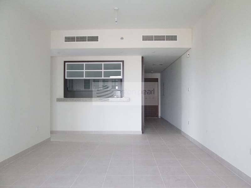 Upgated |Spacious 1BR Unit |Partial Fountain Views Upgated |Spacious 1BR Unit |Partial Fountain Views