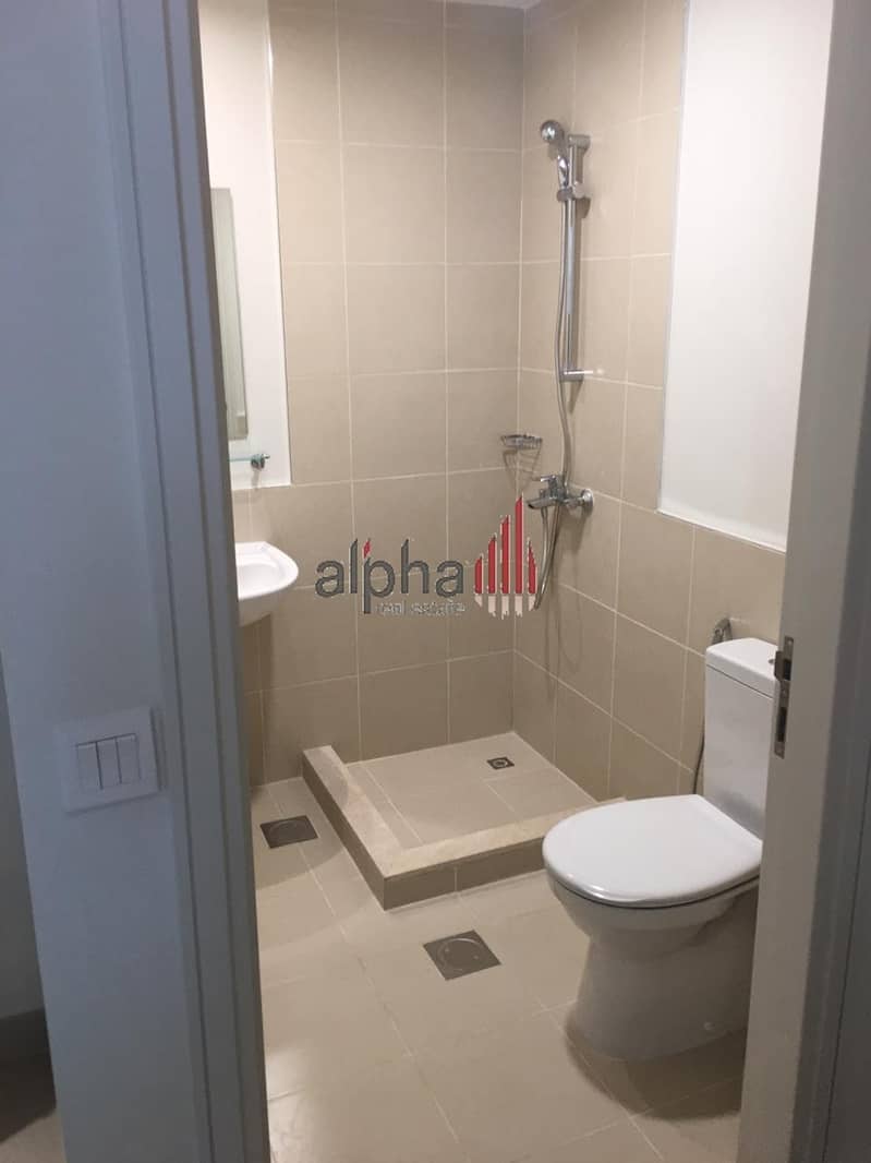 19 3Bed + Maid | Type 2m |Rented Unit | Close To Park