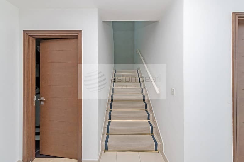 10 Burj and Canal View | 3BR Townhouse Plus TV Lounge