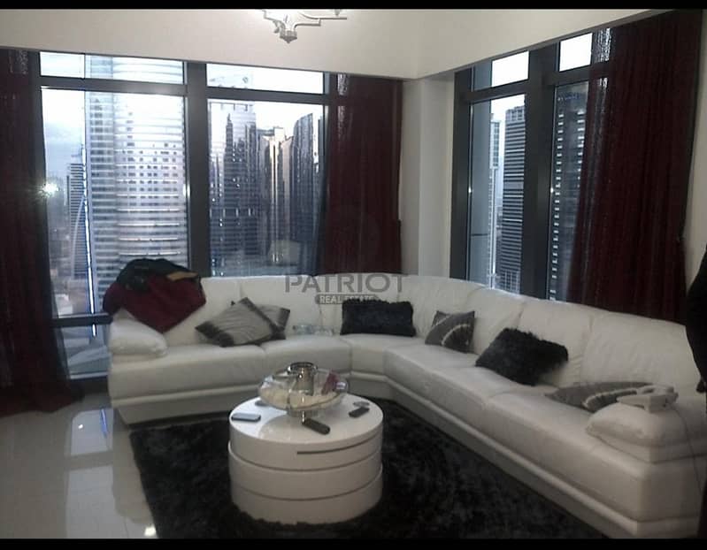 35 Well Maintain neat and clean 2 bedroom Fully Furnished apartment in lakeside residence