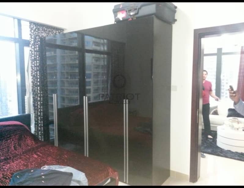 67 Well Maintain neat and clean 2 bedroom Fully Furnished apartment in lakeside residence