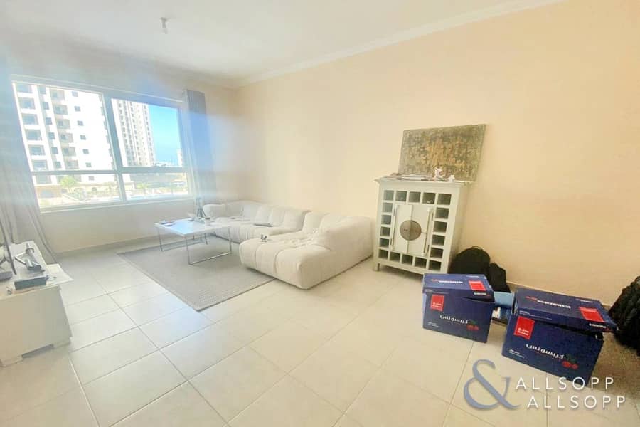 2 Close to Beach | Great Investment | 1 Bed