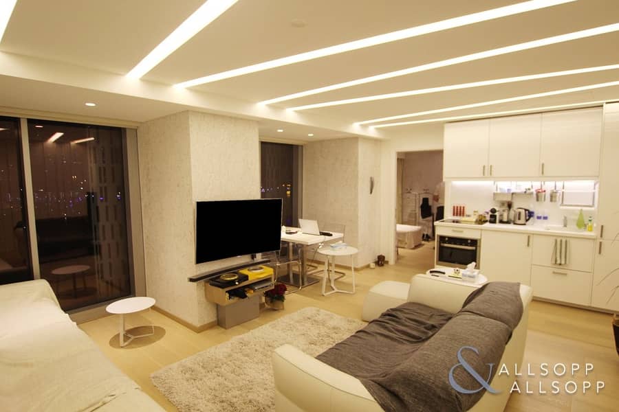 10 1 Bedroom | Panoramic View | Dubai Marina