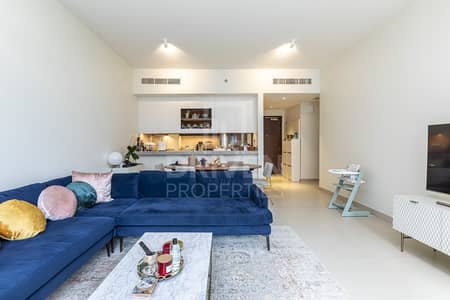 Pool & Central Park View | Spacious Unit Pool & Central Park View | Spacious Unit