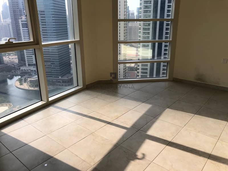 12 2B + Maids | High Floor | Lake View | Easy Access | Parking