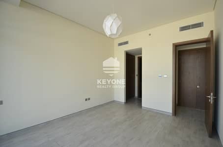 Amazing | 1 Bedroom | Canal View | 1 Parking Amazing | 1 Bedroom | Canal View | 1 Parking