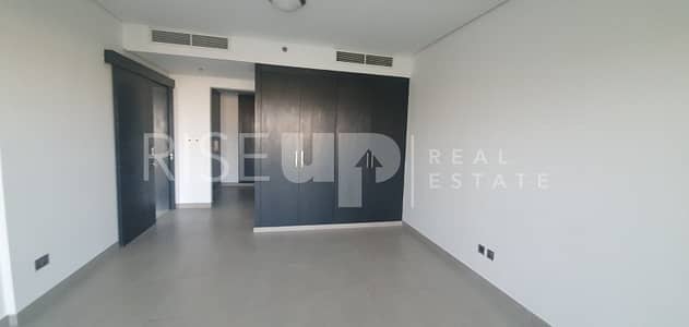 Well Maintained I Massive Terrace I Lake View Well Maintained I Massive Terrace I Lake View