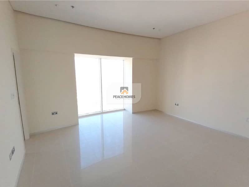 شقة في برج بارك بليس،شارع الشيخ زايد 2 غرف 165000 درهم - 5036493
