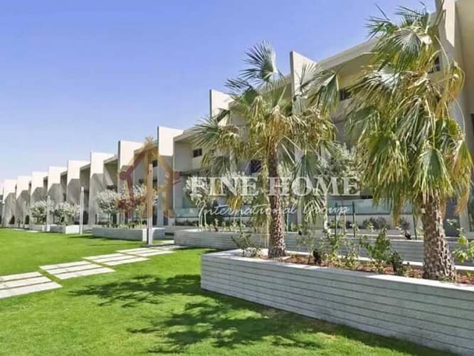 Huge 4BR Townhouse with Pool in Al Raha Beach