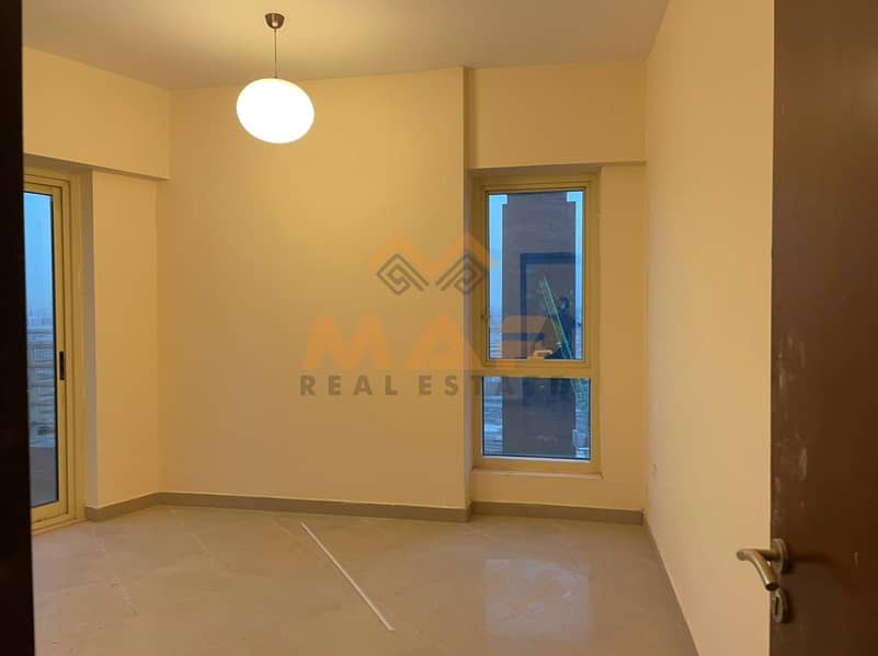 2bhk with balcony on high floor close to metro