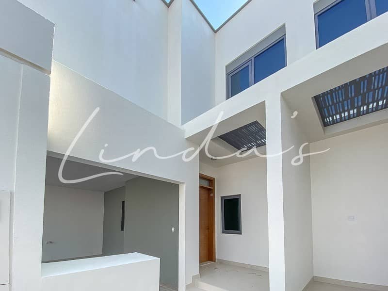 2 Brand New 3 Bed + Maids| Near The Park | Vacant