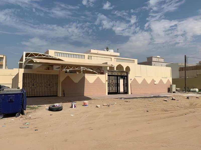 A very clean Arab house for rent in Ajman, Al Rawda, close to the Al-Abaya roundabout