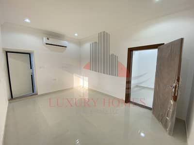 Brand New Ground Floor Villa with Small Backyard Brand New Ground Floor Villa with Small Backyard