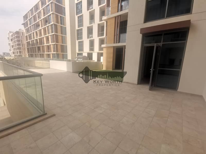 5 water front 1 bed room very bright  apartment in jaddaf