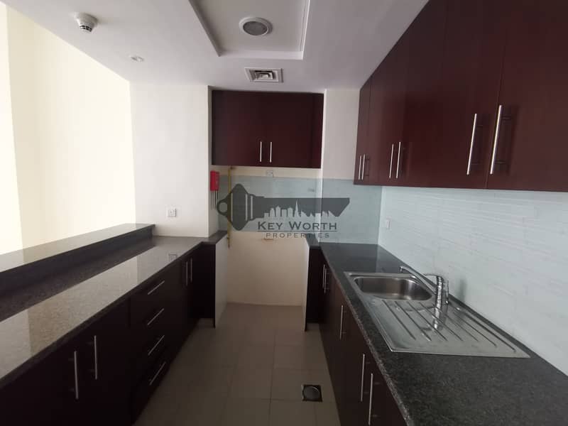 15 water front 1 bed room very bright  apartment in jaddaf