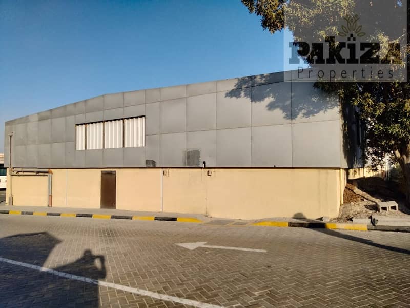 2 Tax Free ! Prime Location Commercial Multipurpose Warehouse  Available In Al Quoz 4 ! At Low Rent
