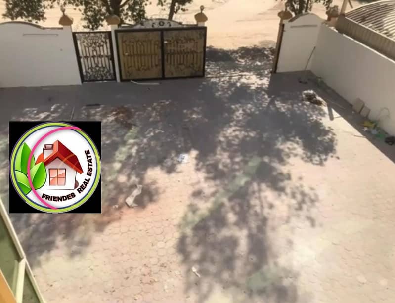 For rent a two-floor villa in Ajman in Al Mowaihat 3 area close to all services * at an attractive price***
