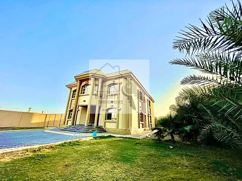 5 Bedroom Villa in Falaj Hazza With Garden