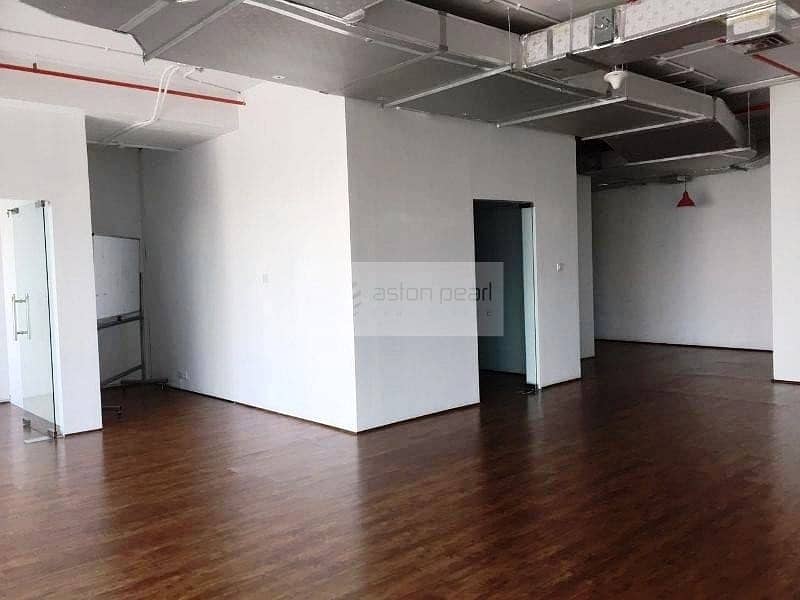 3 Fully Fitted Office in Al Shafar Tower  | Vacant |