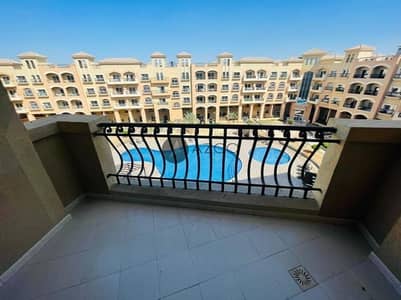 STUNNING POOL VIEW| LUXURIOUS| KITCHEN APPLIANCES STUNNING POOL VIEW| LUXURIOUS| KITCHEN APPLIANCES