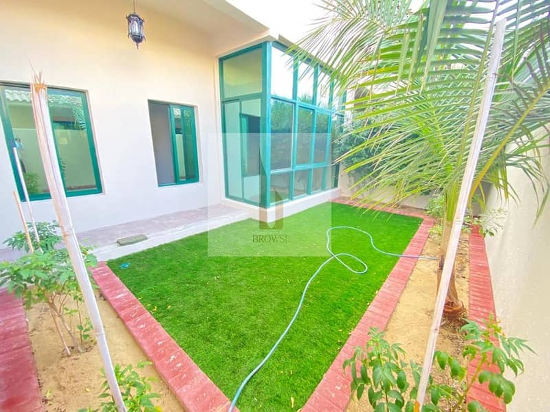 Close To Park  | 4BR Ensuite+Small Garden | S/Pool