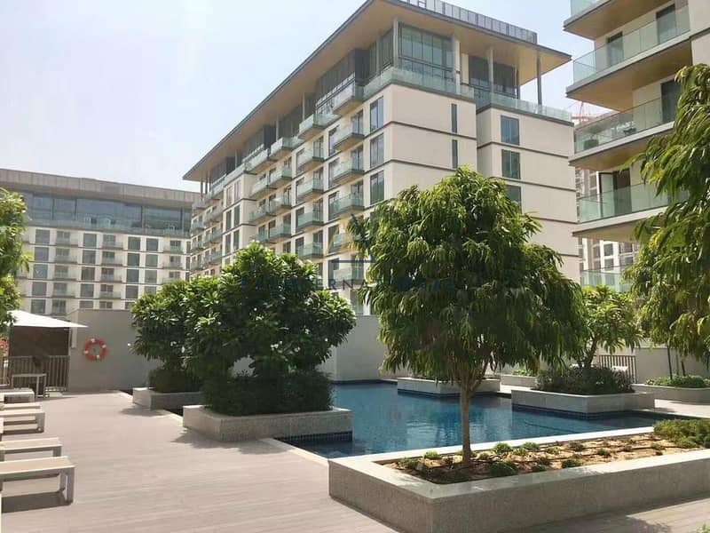 10 Large 2BR | Pool & Park view | Premium unit