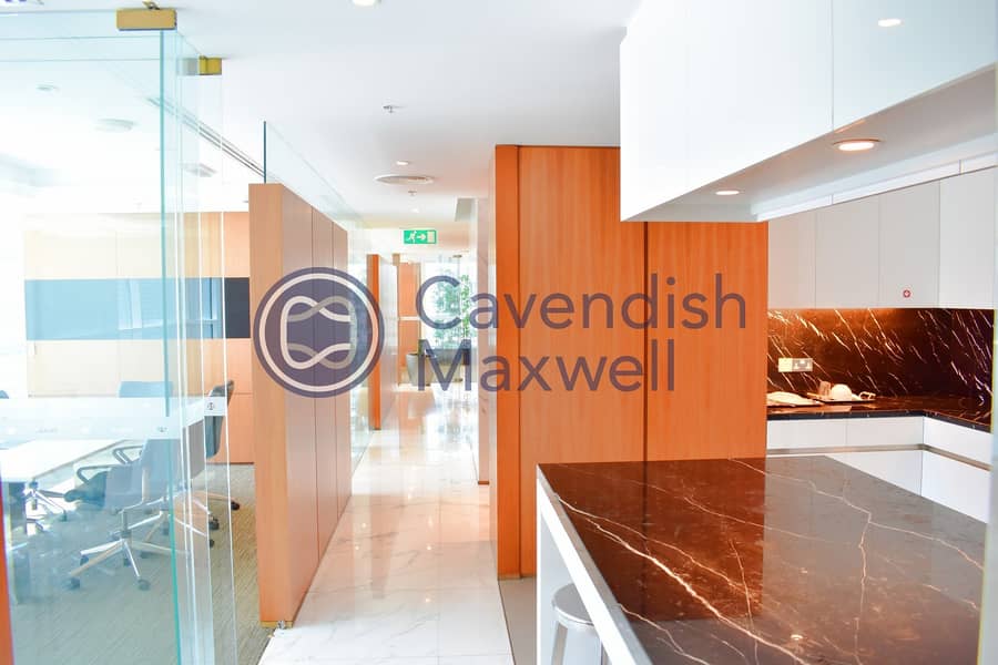 9 Furnished Office | High Floor | SZR View