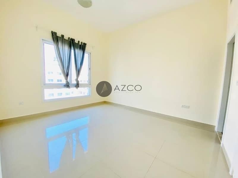 2 POOL VIEW | BRIGHT INTERIORS | MASSIVE BALCONY