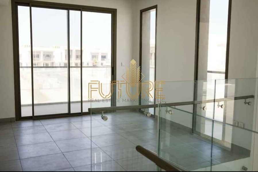 6 New Develop 3BR Townhouse in Yas | Single Row