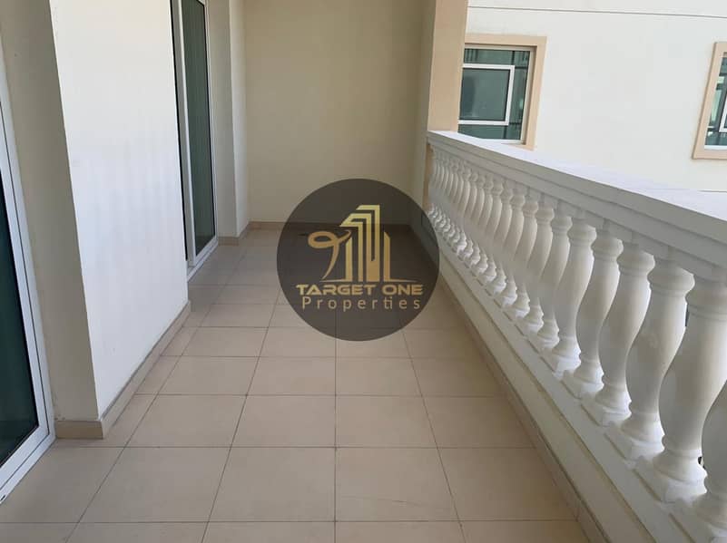 17 1 BHK pull view for rent in The Plaza Residences