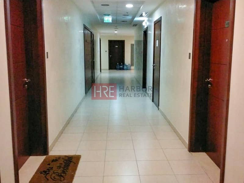 11 Affordable Rent|Close to City Center| Family Building
