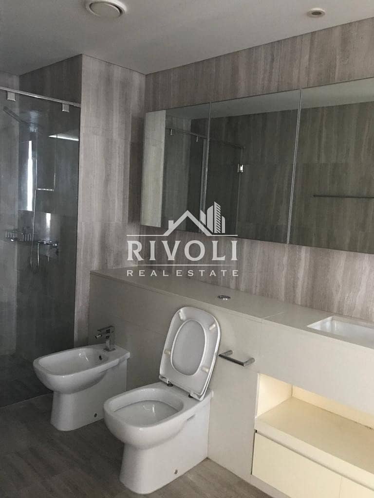 17 3BR Apartment for rent in D1 Tower