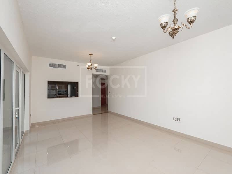 2 Well Maintained | 2-Bed | Equipped Kitchen | Burj Al Arab View