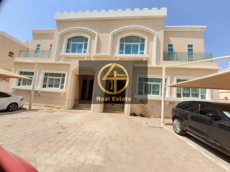 2 Decorated luxurious 4 BR Villa  Majles|Big Yard