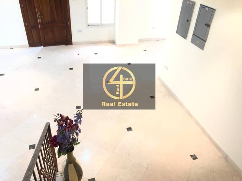 32 Private Entrance Luxury 3BR Villa Maid's