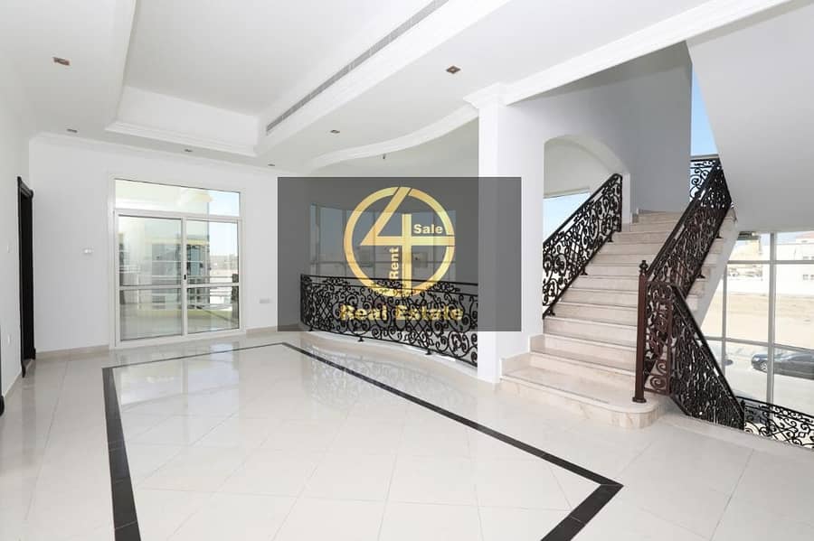 63 Unbelievable 6BR Villa Superb Finishing & Pool