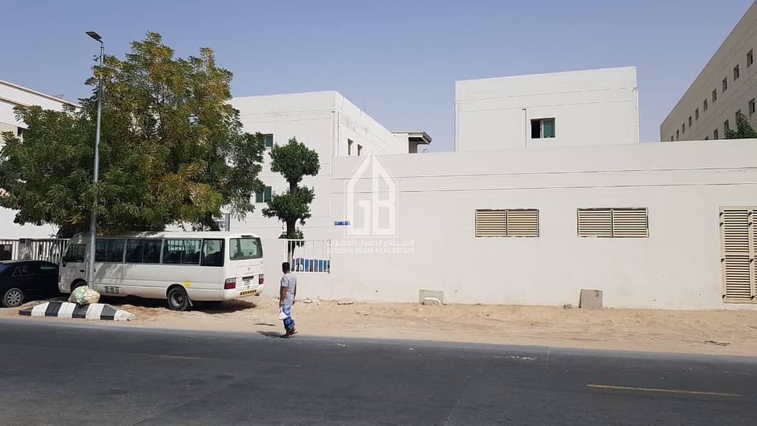 DIP - G+2 Leased Labour Camp - for Sale - AED 20Million -
