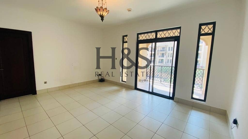 3 Well Maintained Apt I Best Layout I Prime Location